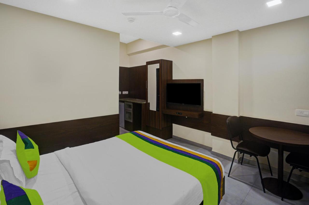 Greenotel Rooms Hazira, Surate Exterior foto