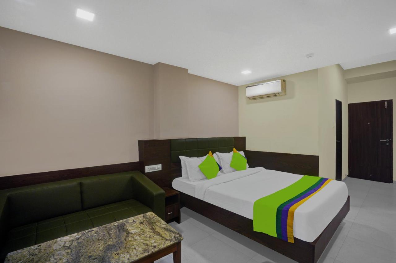 Greenotel Rooms Hazira, Surate Exterior foto